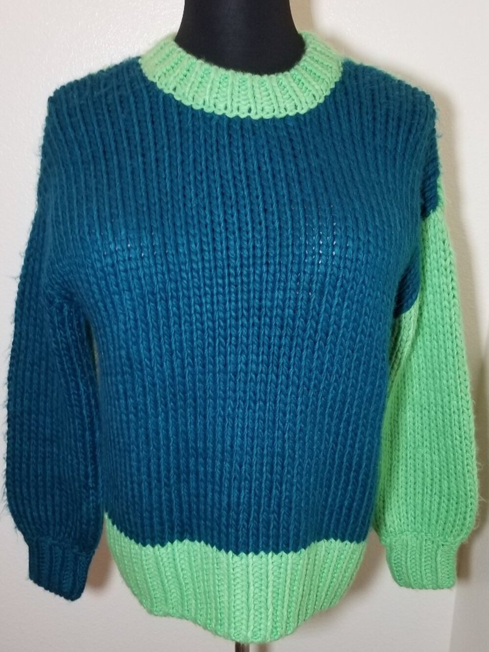 Forever 21 Womens Small Teal Green Chunky Knit Crew Sweater Baggy Retro City NWT